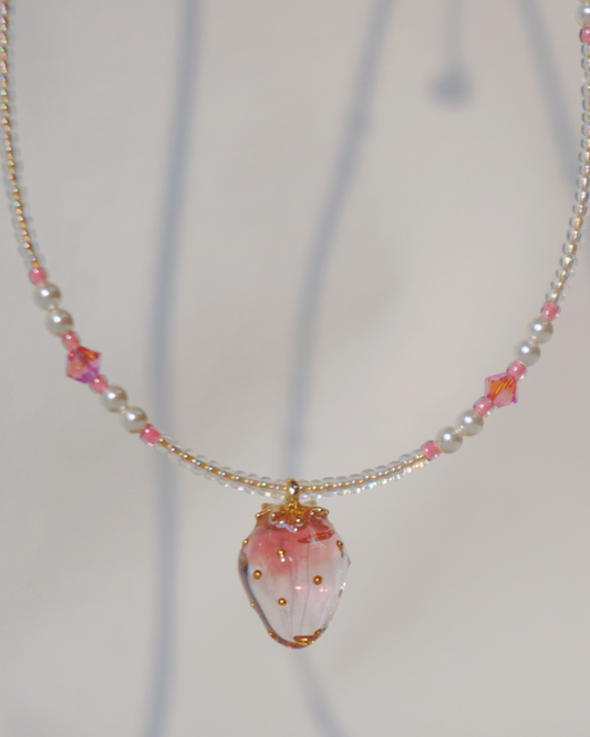 Wild Strawberry Choker Necklace [Unripe]
